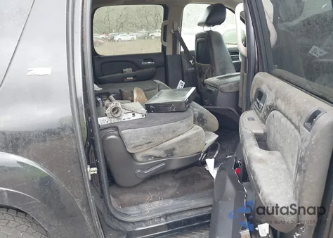 2012 Chevrolet Suburban 1500 Lt из США, поврежденный, VIN 1GNSKJE7XCR144936